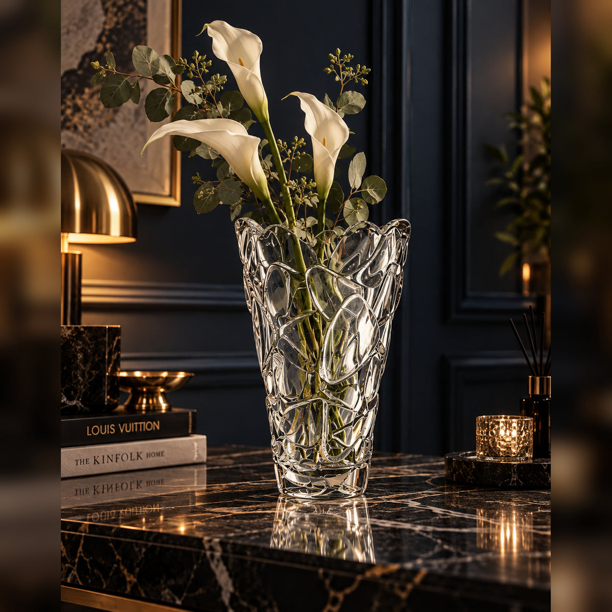 Sculpted Petal Glass Vase – Luxury Decorative Centerpiece